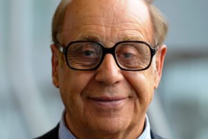 Jean Ziegler, Swiss Gadfly Who Provoked His Countrymen, Dies at 92