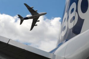 Airbus Is Ordered to Inspect 16 Jets After Cracks Are Found in Wings