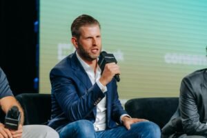 Trump-linked stablecoin used for bonus payouts at White House UFC contest