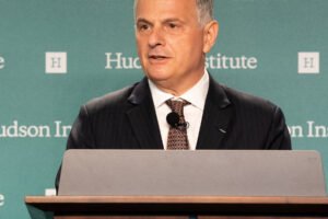 CBS News’s Independent Watchdog Stays Quiet Amid ‘60 Minutes’ Turmoil