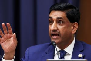 Ro Khanna backs Trump Iran deal, asks: Why are we rebuilding Iran instead of Ohio?