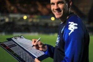 Oxford United confirms departure of Matt Bloomfield as head coach