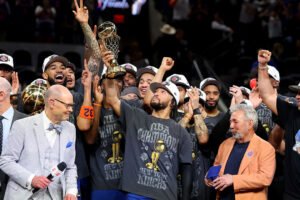 Knicks’ Fanatics championship gear flying off the shelves in record fashion