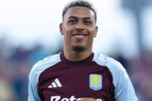 Gary Neville urges England to start Morgan Rogers against Panama in World Cup group finale