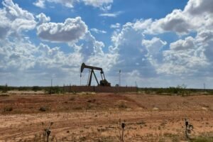 Oil falls as investors await clarity after Iran-Israel halt attacks