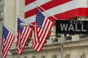 Stock Market Today: Dow Rises On Trump Comments; Micron, Sandisk Continue To Rebound (Live Coverage)