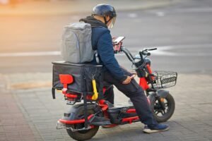 China’s Guangdong signs safety pacts with takeaway platforms