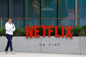 Netflix's stock slide is getting worse