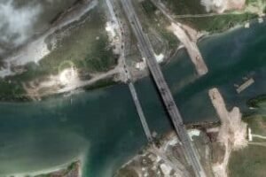 Russian defense ministry intercepts 660 Ukrainian drones as Crimea declares emergency